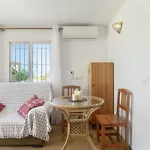 Complejo Alejandra Holiday home *