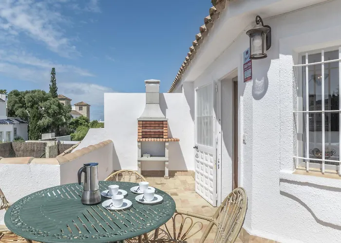 Semesterbostad Complejo Alejandra *