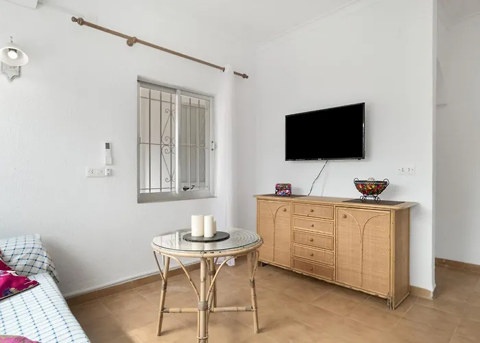 Complejo Alejandra Nyaraló *